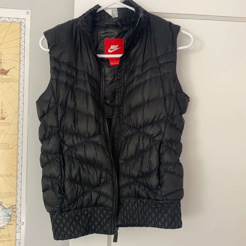 Nike Puffy Vest